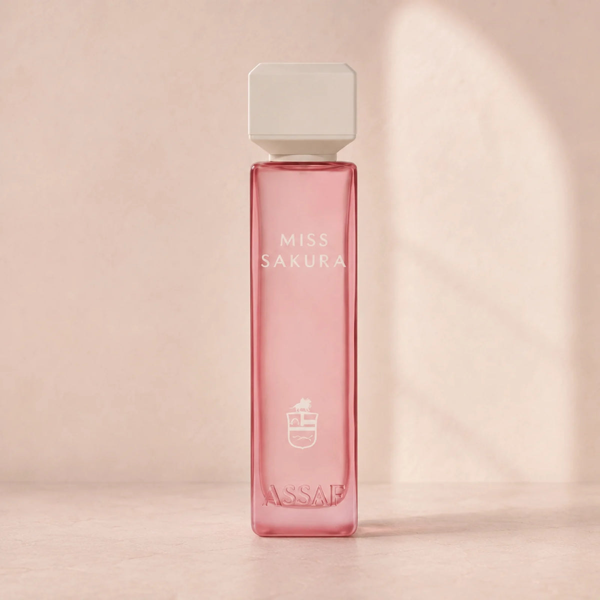 ASSAF Miss Sakura Eau de Parfum 200 ml parfymflaska
